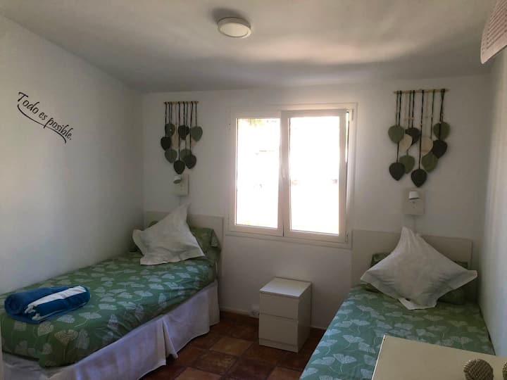 საძინებელი 1