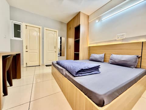 Compact Twin-Bed Studio +Kitchen@Fortale Living