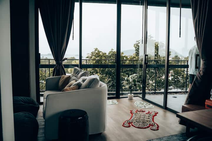 Lux 2br 2ba | Chalong Bay Views | 4k Projector. - 푸켓