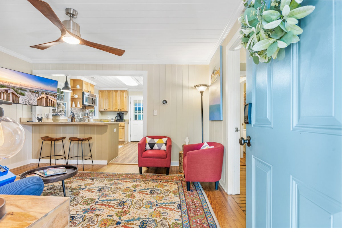 Top Airbnb: Charming Hideaway in Georgetown