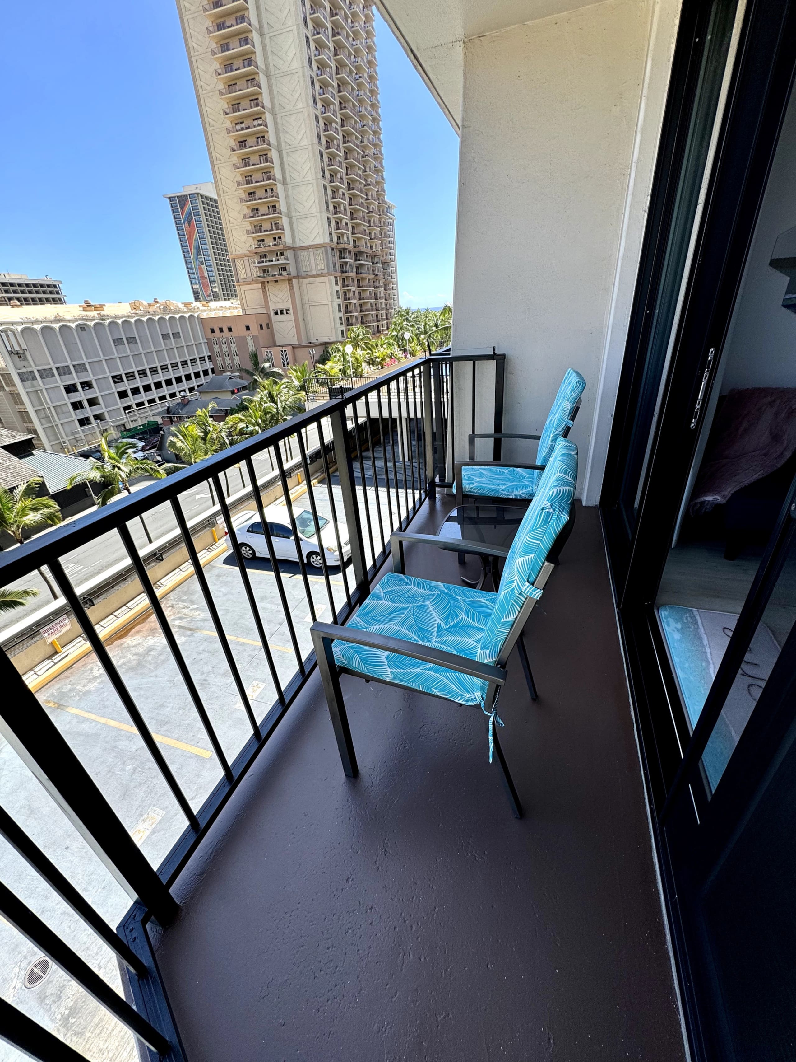 Hotel in Honolulu · ★4.9 · Studio · 2 beds · 1 private bath - Image 33