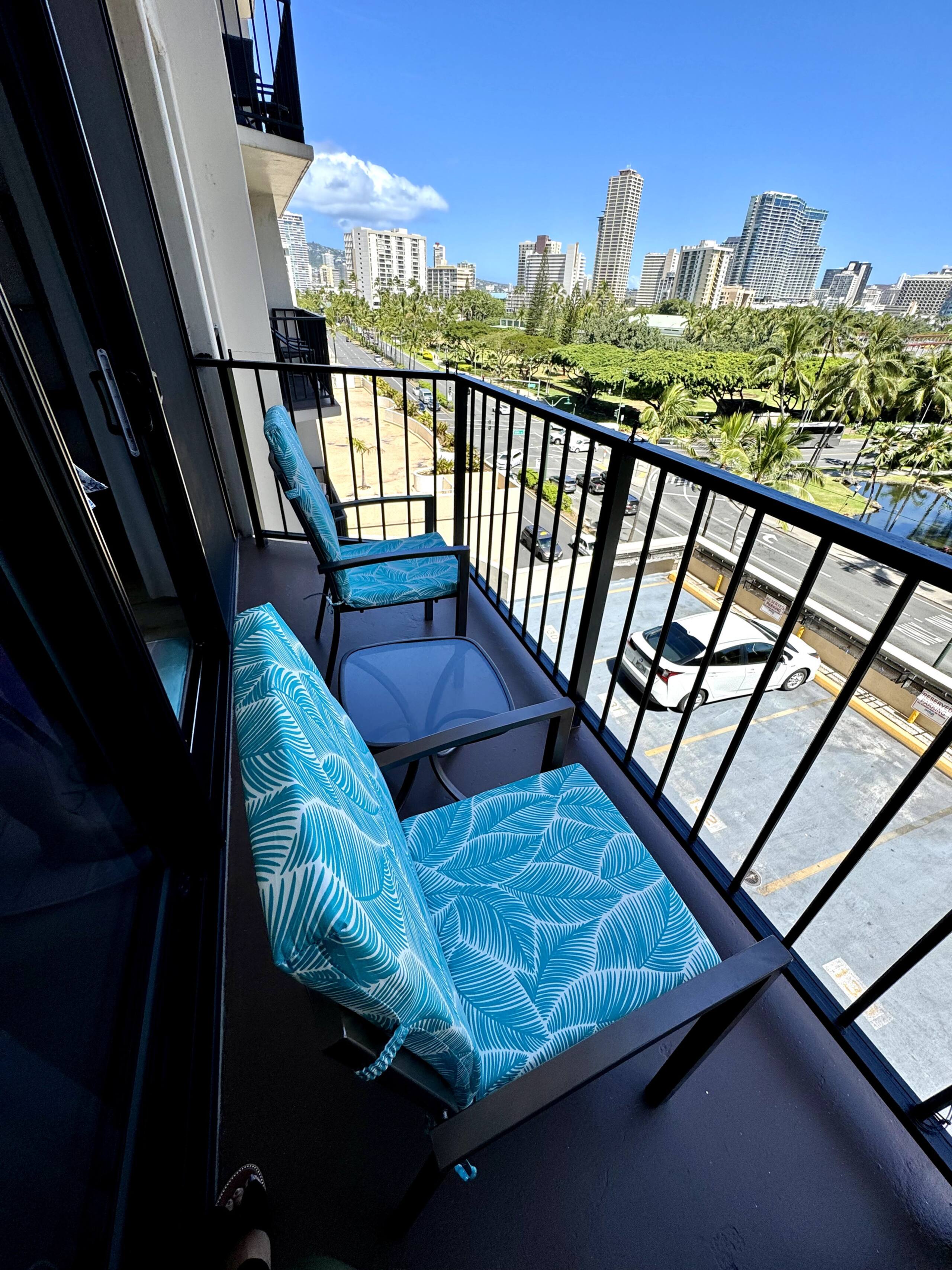 Hotel in Honolulu · ★4.9 · Studio · 2 beds · 1 private bath - Image 31