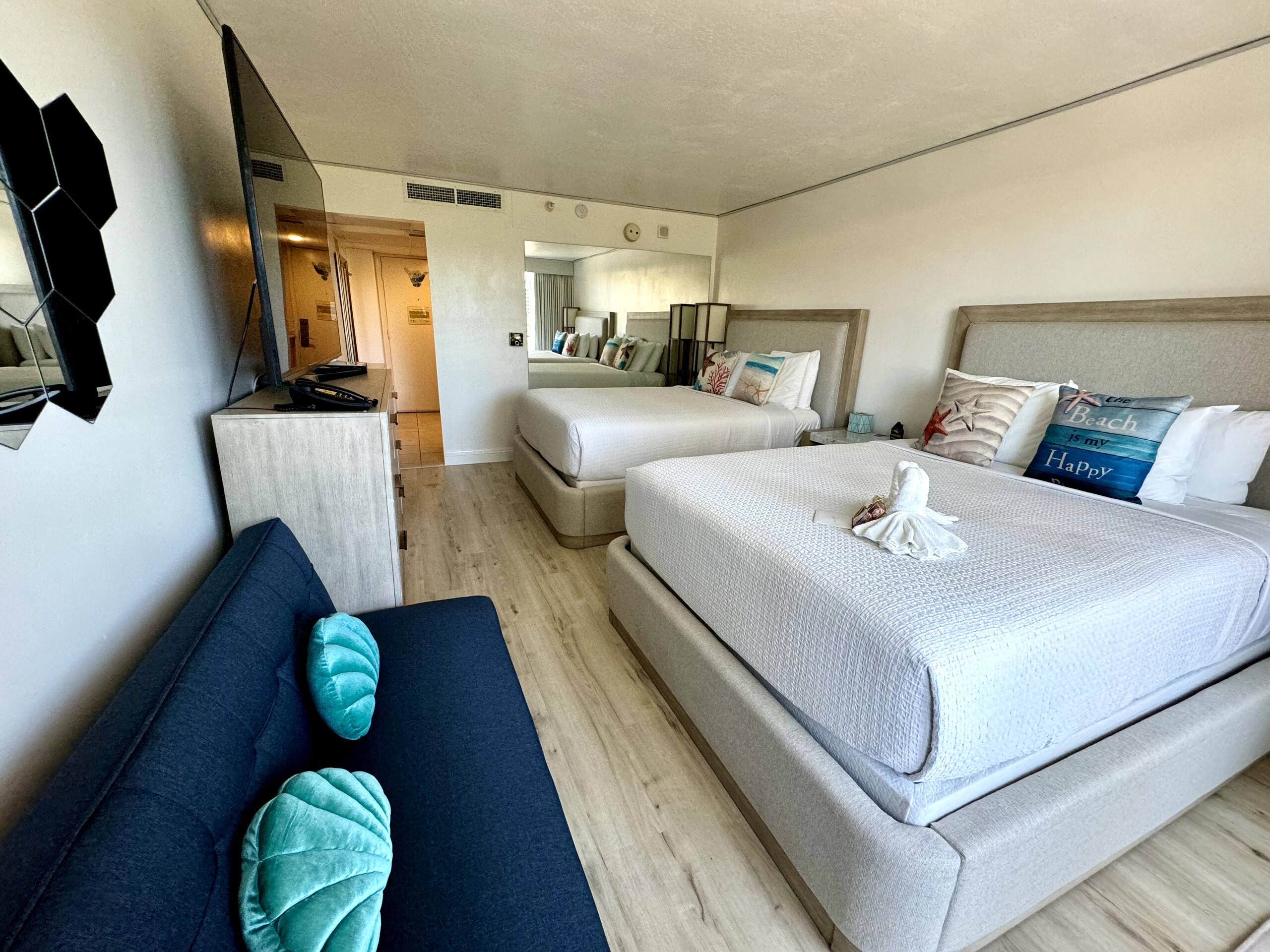 Hotel in Honolulu · ★4.9 · Studio · 2 beds · 1 private bath - Image 9
