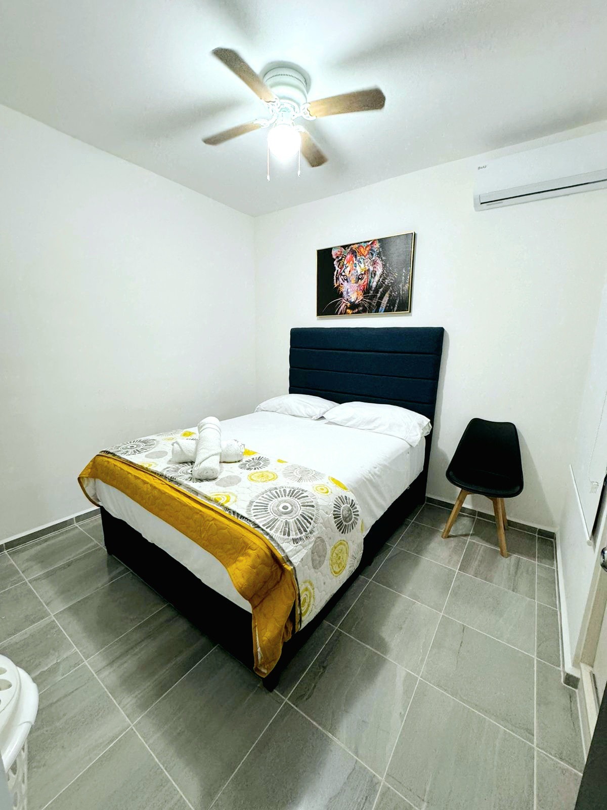 غرفة النوم 2