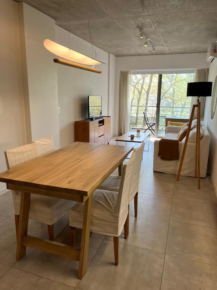 Furnished studio in Chacarita with balcony, fitness room and grill