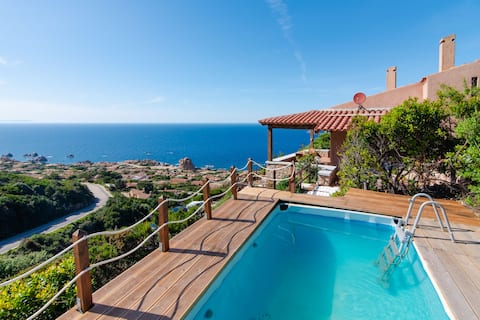 Villa with pool Costa Paradiso