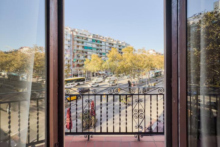 Plaza España 238 gallery image 3