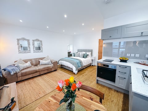 Successful Airbnb property: Ammil Bespoke in St. Ives