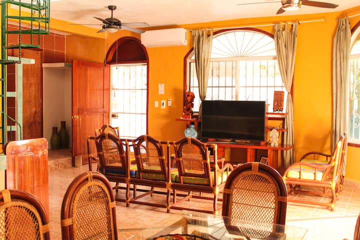 Casa En El Centro Estilo Mexicana A Pie De Laguna - Bacalar