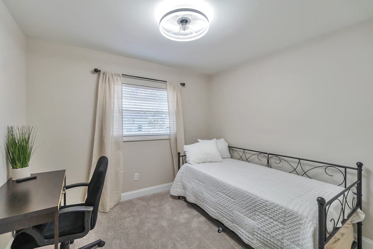 This bedroom features a twin trundle bed. So you'll have the bed you see here, plus there is another twin bed that you can roll out from underneath. This is great for keeping the place spacious during the day but cozy at night.