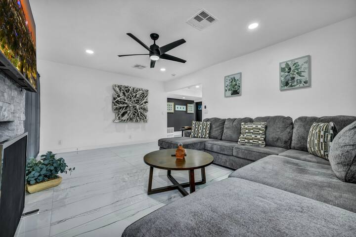 Amazing House Fully Renovated gallery image 4