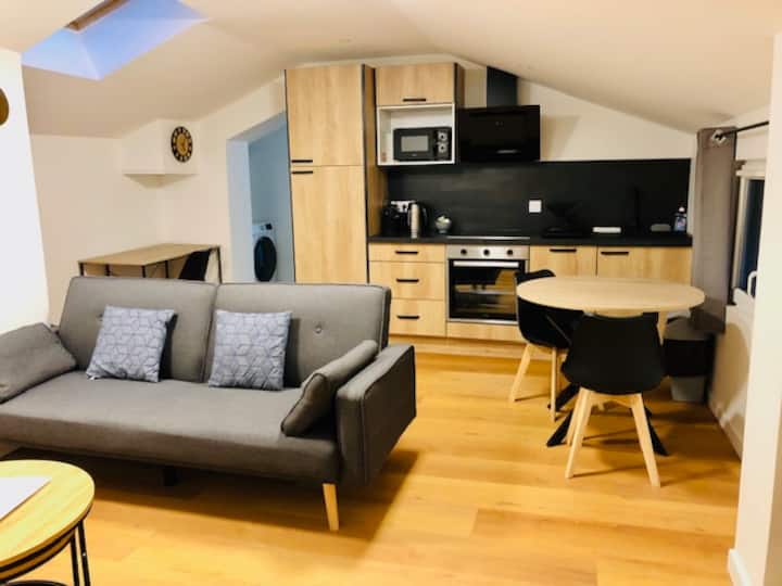 App 13b /Centre/parking Privé /3 Personnes - Bourg-en-Bresse