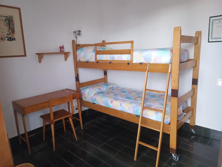 საძინებელი 2