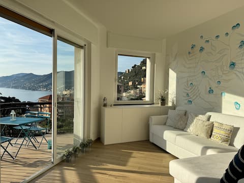 Sunset Luxury Apartment 010007-LT-0683