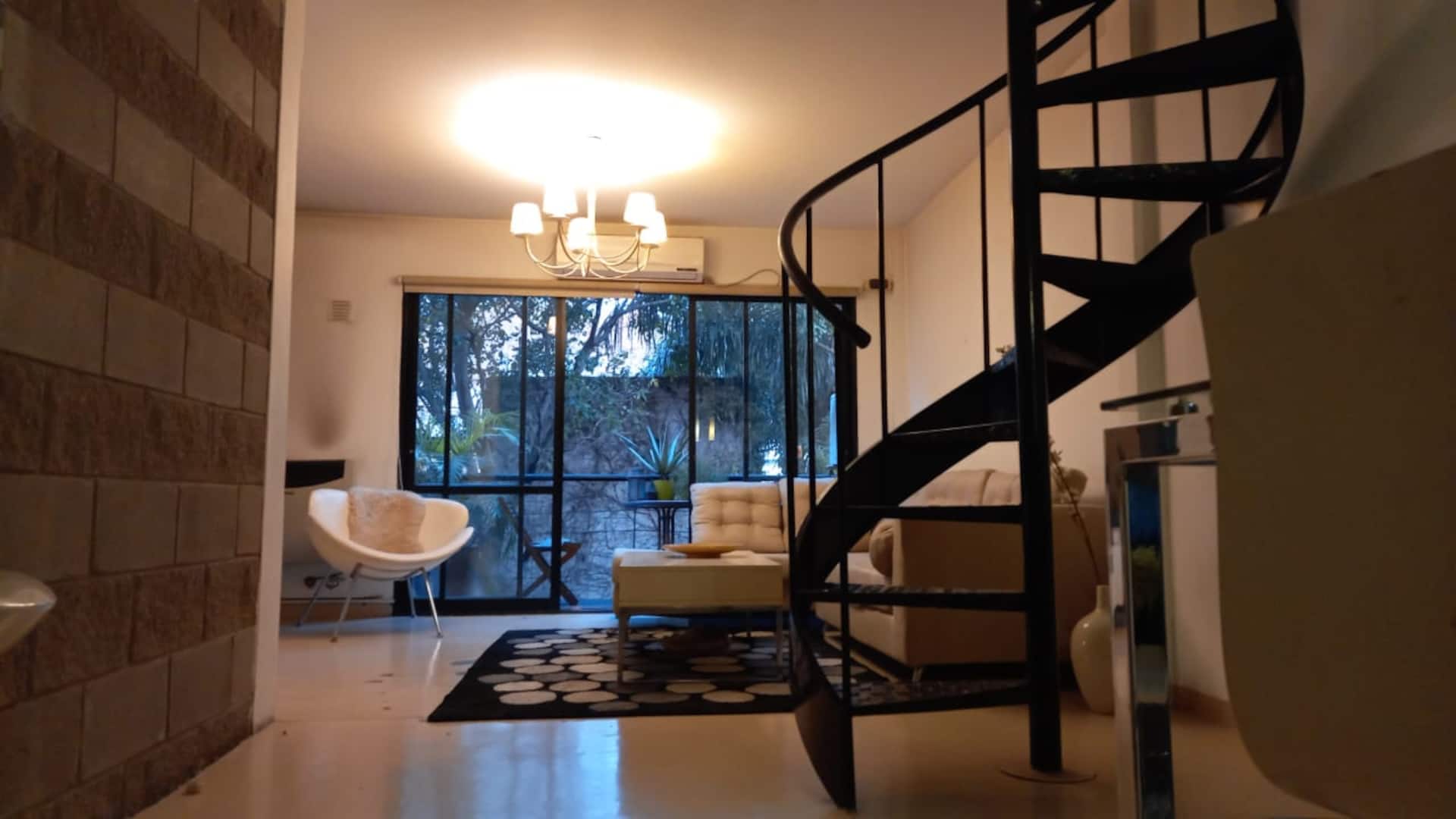 Beautiful 2 bedroom Loft in Palermo