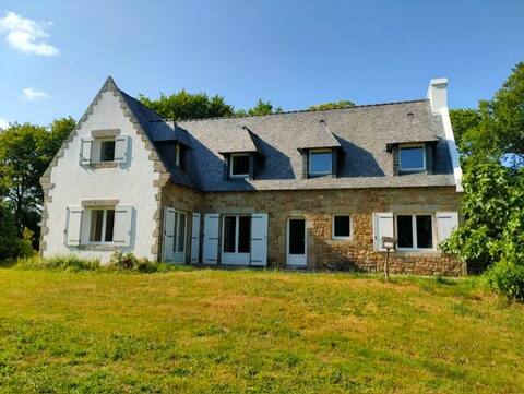 Large quiet house in Crac'h