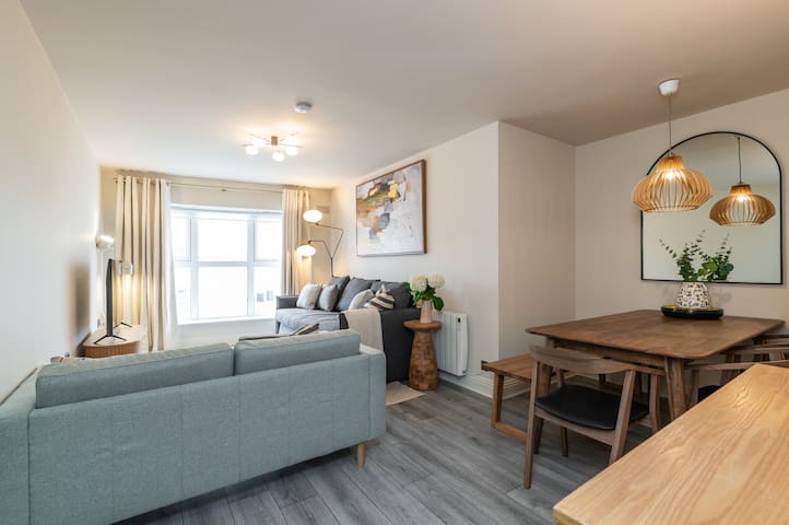 Quiet Designer Home beside Guinness and Temple Bar