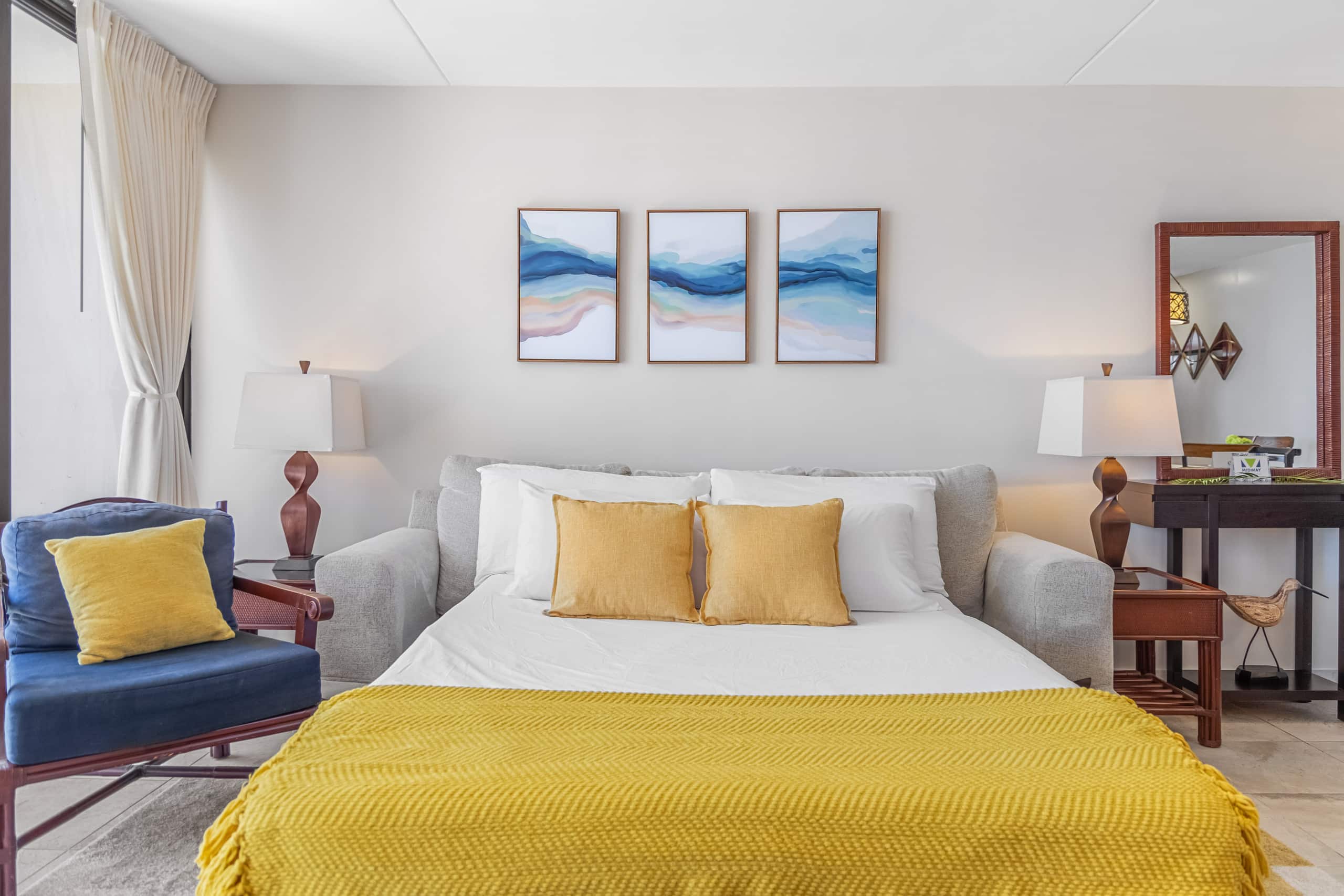 Condo in Honolulu · ★5.0 · 1 bedroom · 2 beds · 1 private bath - Image 9