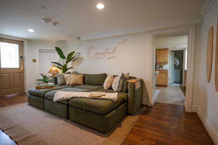 2 Bedroom, Pet Friendly, Full Linens, Beach Block - Ocean City, NJ