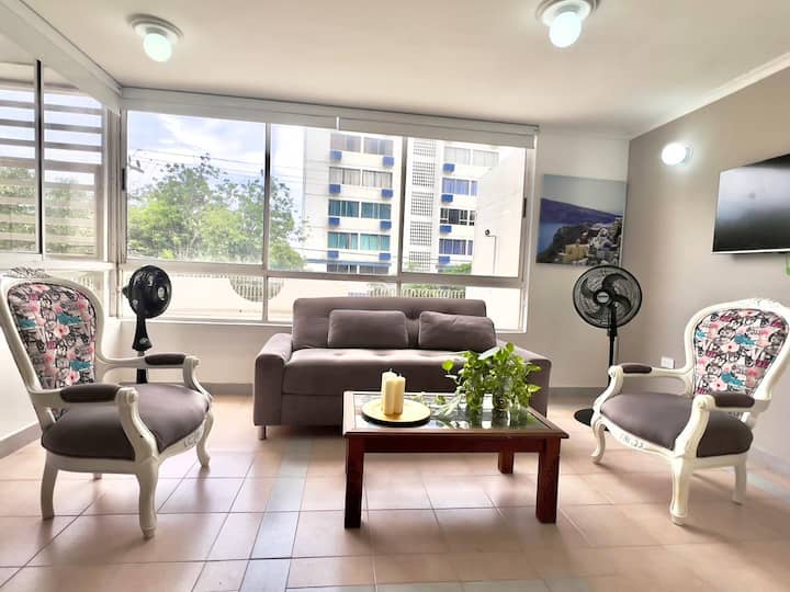 Apartamento A Una Cuadra De La Playa Del Rodadero - 산타마르타