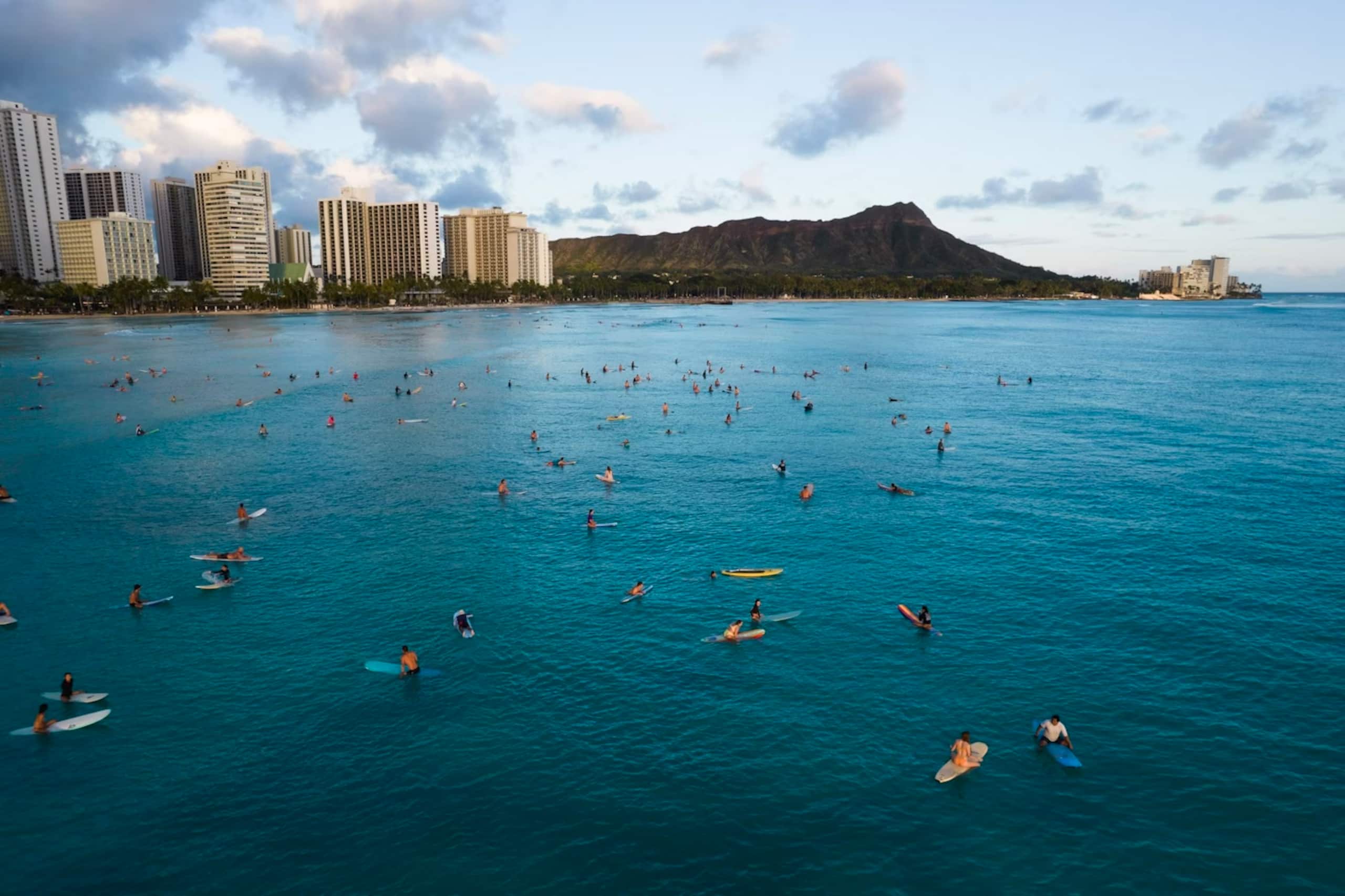 Condo in Honolulu · ★4.97 · 1 bedroom · 1 bed · 1 private bath - Image 40