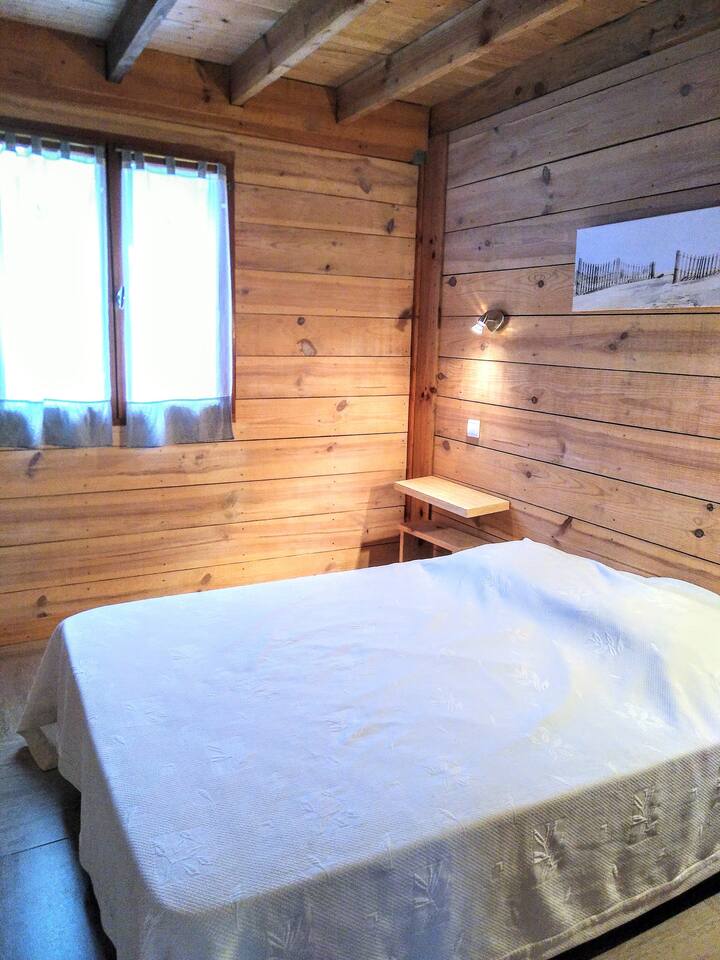 საძინებელი 1