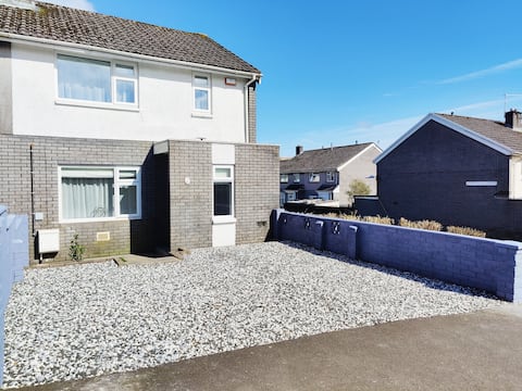 Cosy House on the Edge of Brecon Beacons