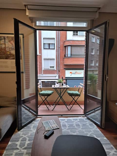 NEW, cozy central apartment with terrace