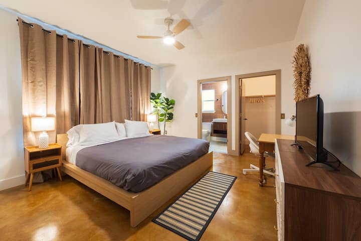 غرفة النوم 1