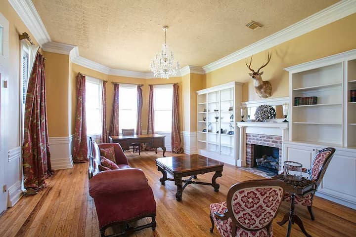 The White House At Cypress Point - Ross R Barnett Reservoir, MS