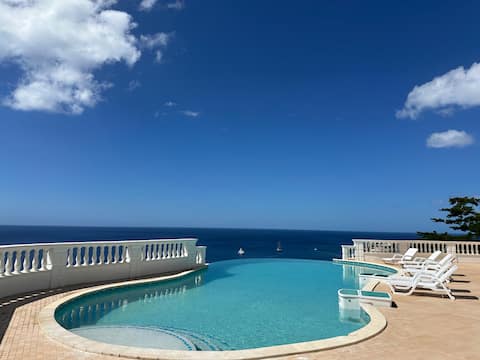 Eldorado Guesthouse Suite #6 Castle Comfort