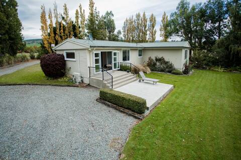 Castlemaine Cottage