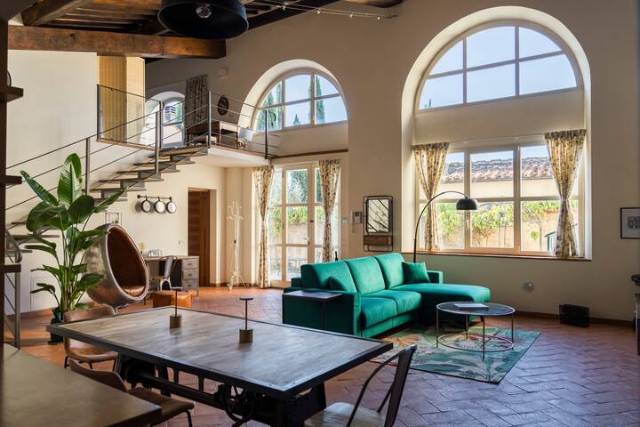 Alla Limonaia: exclusive loft with jacuzzi
