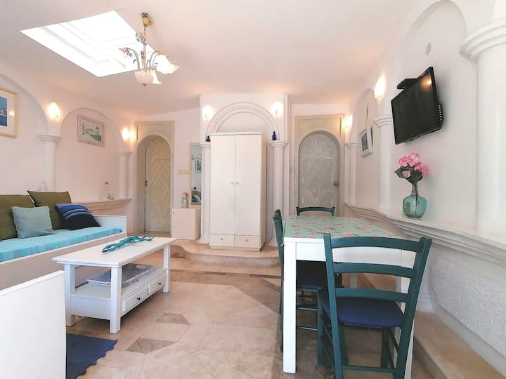 Cozy Seaside Apartment - Crikvenica