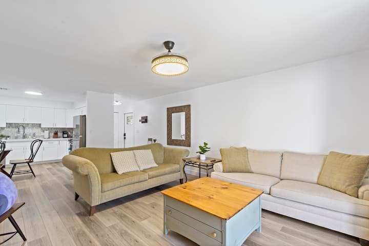 Charming 2bd Near Ft. Myers Beach - Fort Myers Beach