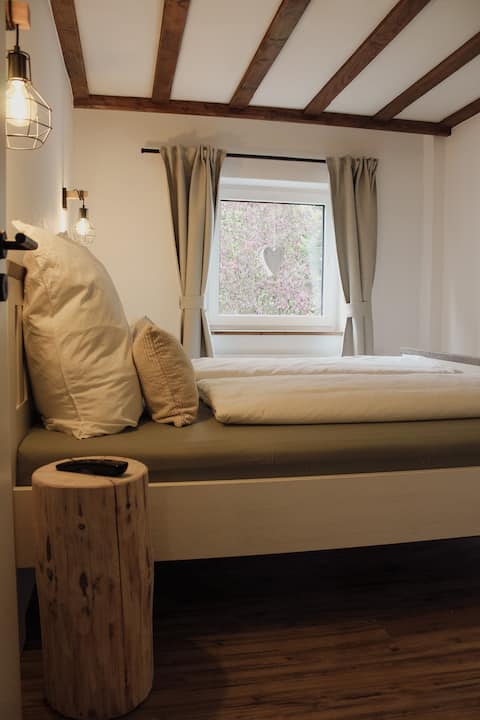Top performing Airbnb: Dream factory Eifel sauna/jacuzzi in Monschau