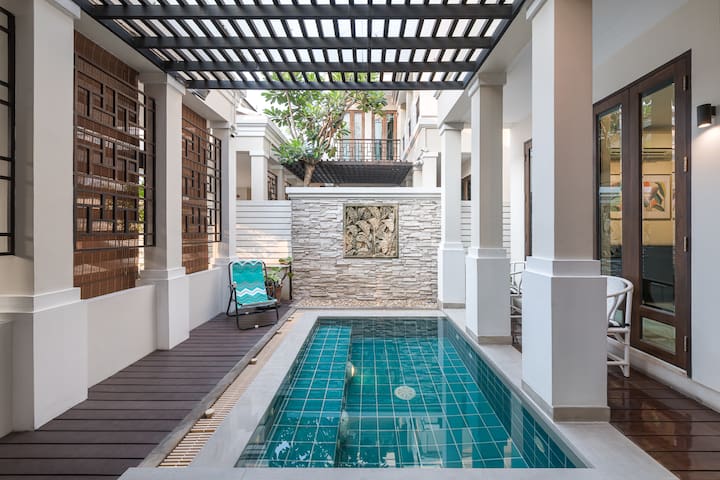 Serene Family Home BTS Ari gallery image 4