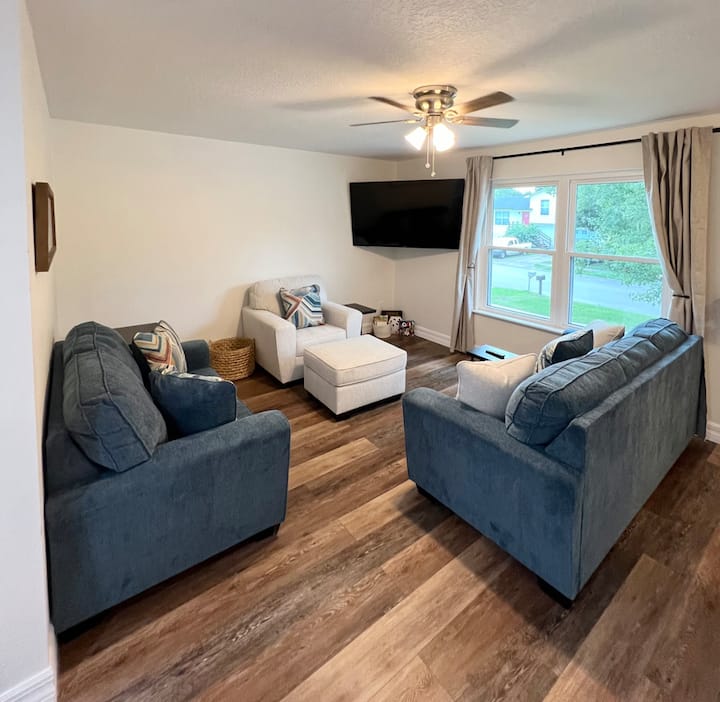 Cozy Knight Haven - Oviedo, FL