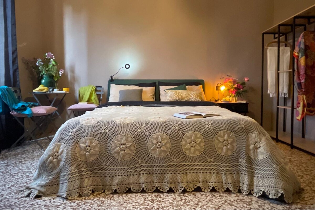 საძინებელი 1