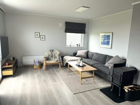 Top Airbnb: Apartment in Karmøy (half of a semi-detached house) in Karmøy