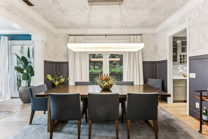 Hollywood, Bunglow Home, Spacious, Pool gallery image 2