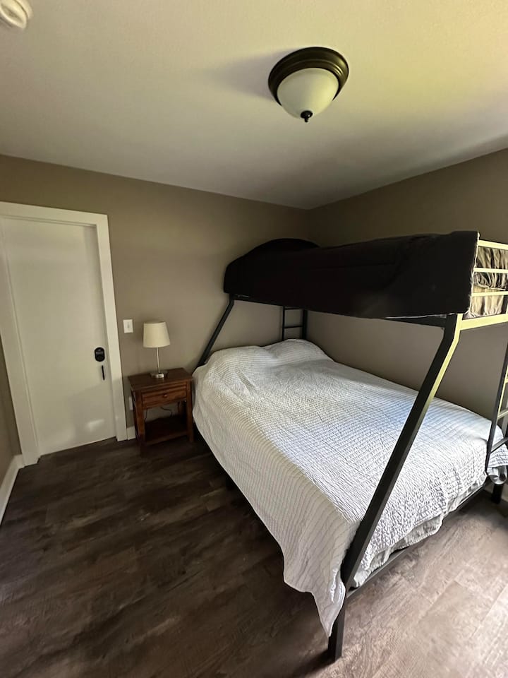 Спална соба на главниот кат - бр. 3