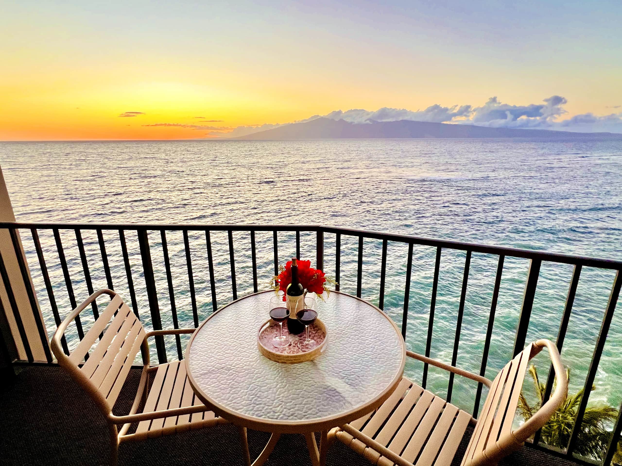 Condo in Lahaina · ★4.93 · 1 bedroom · 2 beds · 1 bath - Image 41