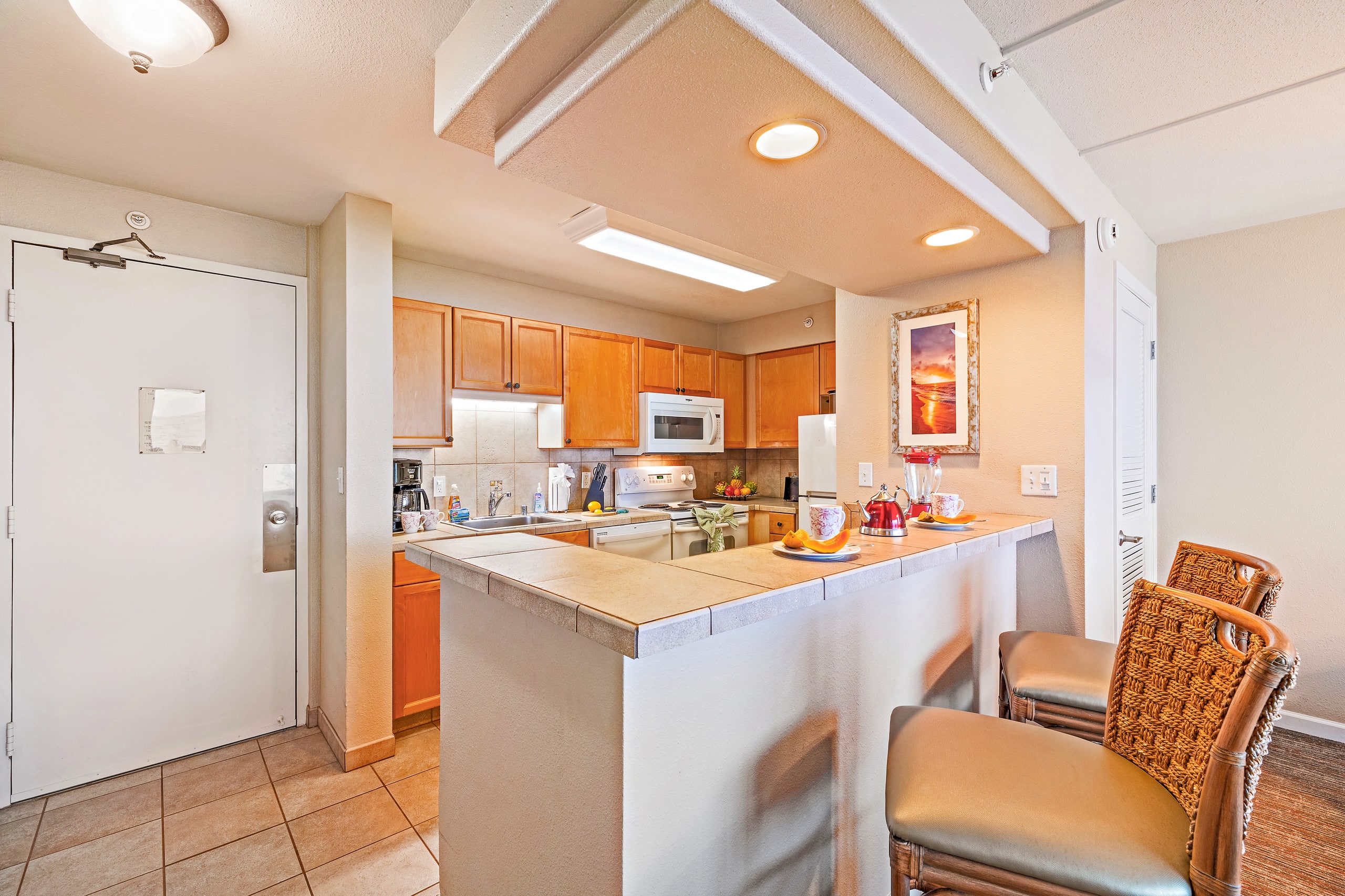 Condo in Lahaina · ★4.93 · 1 bedroom · 2 beds · 1 bath - Image 21