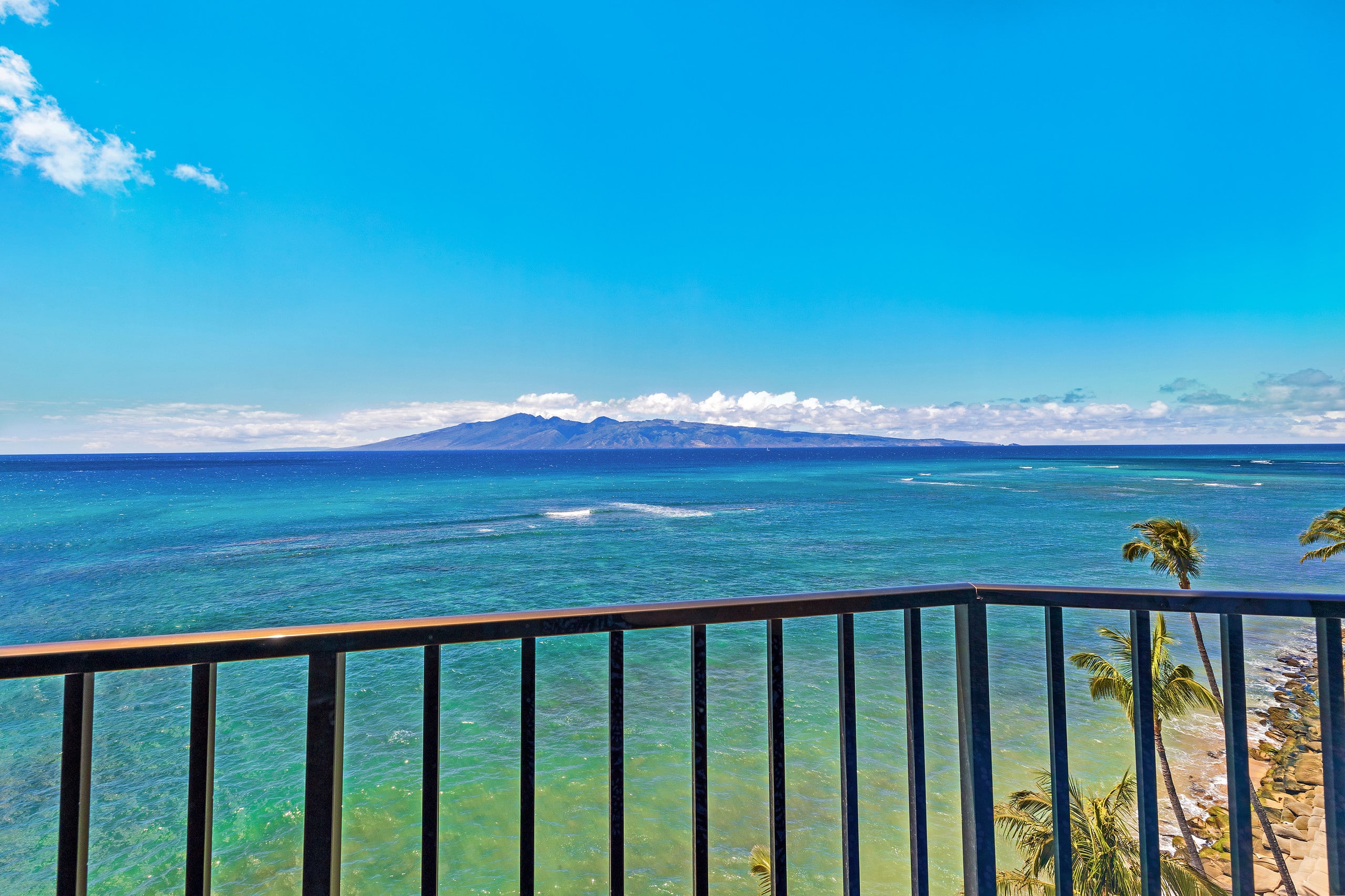 Condo in Lahaina · ★4.93 · 1 bedroom · 2 beds · 1 bath - Image 48