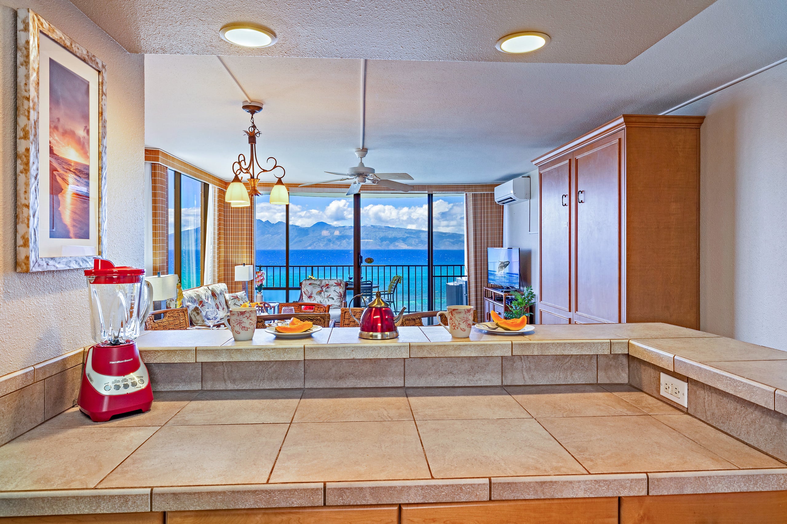 Condo in Lahaina · ★4.93 · 1 bedroom · 2 beds · 1 bath - Image 24