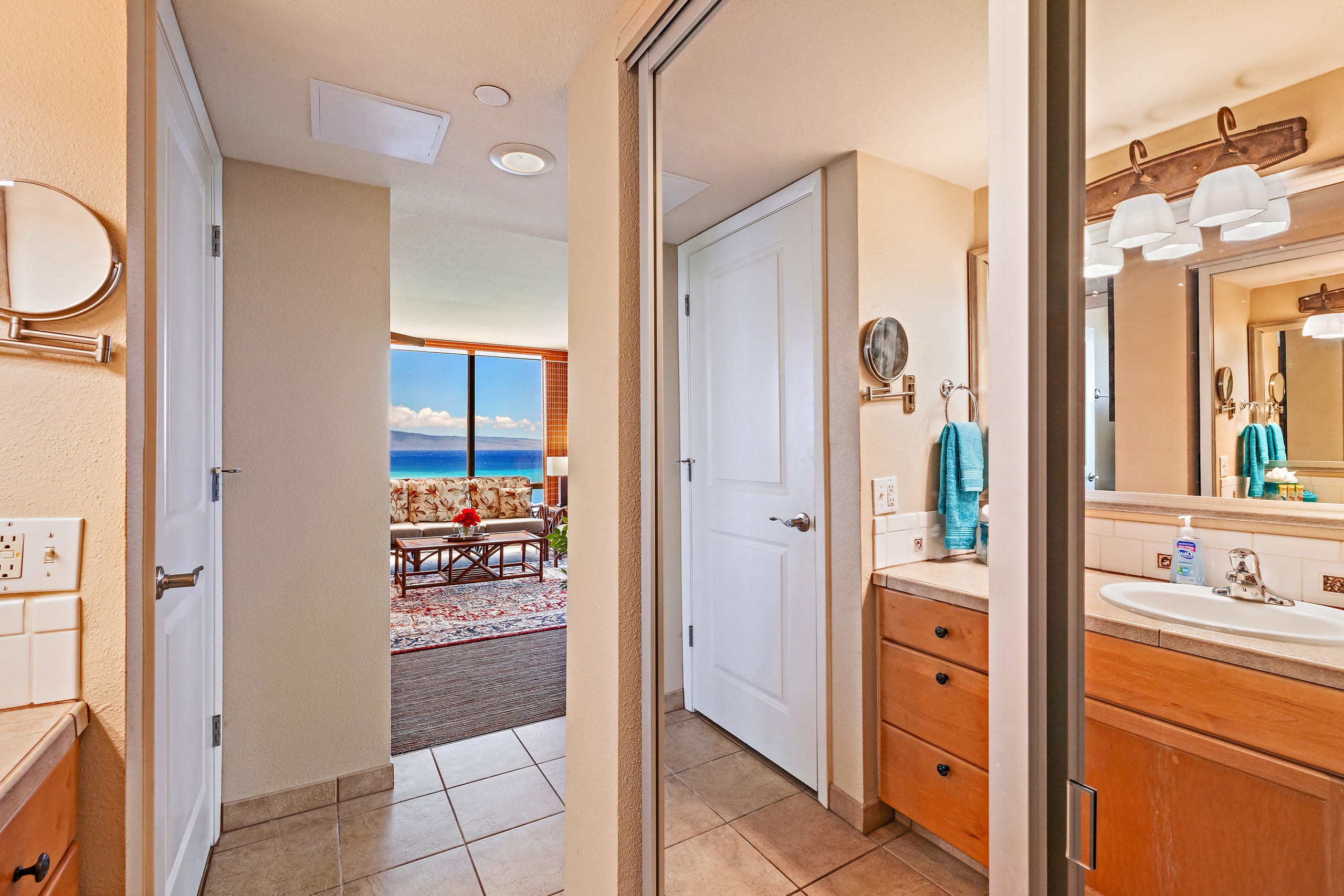 Condo in Lahaina · ★4.93 · 1 bedroom · 2 beds · 1 bath - Image 33
