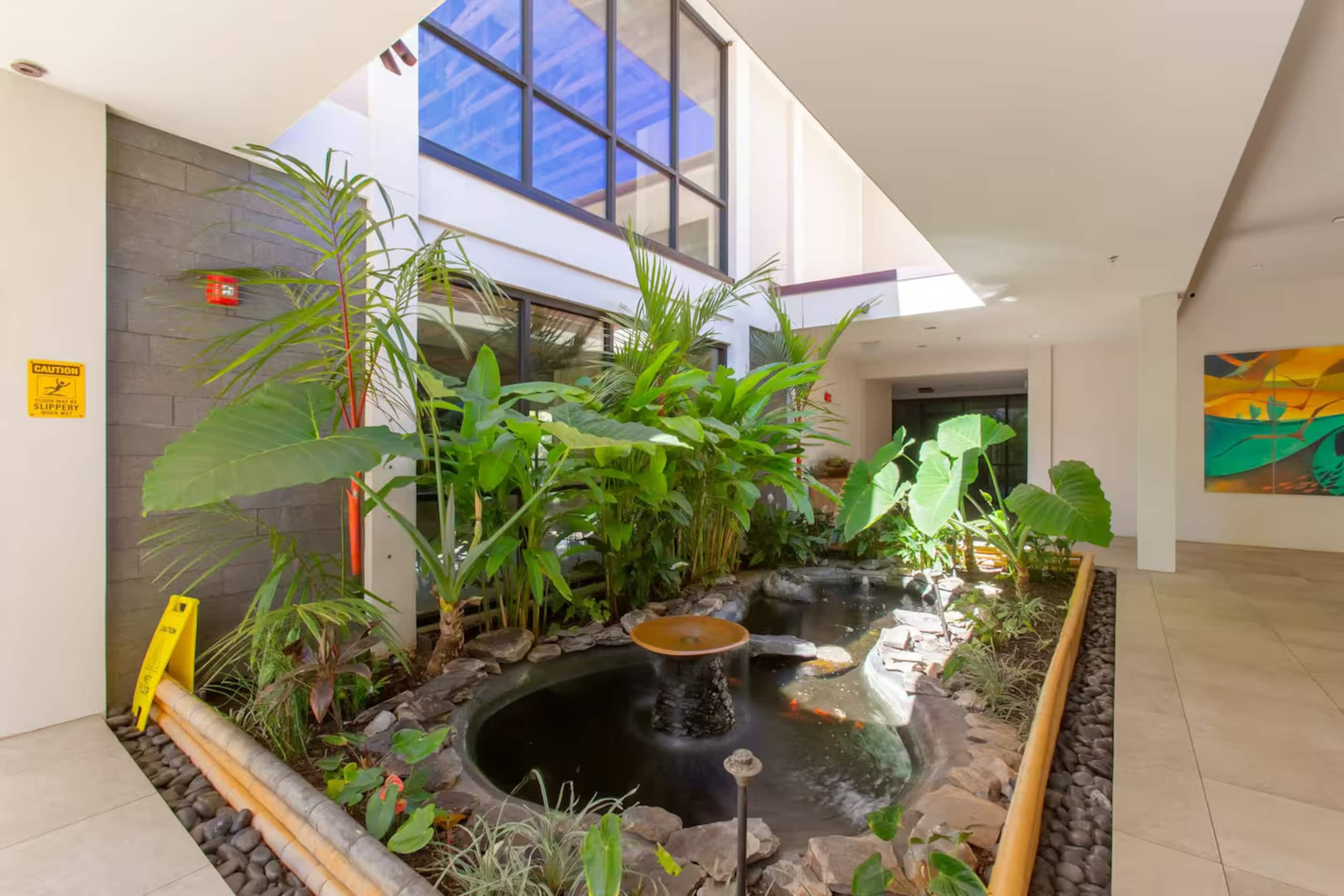 Condo in Lahaina · ★4.93 · 1 bedroom · 2 beds · 1 bath - Image 82