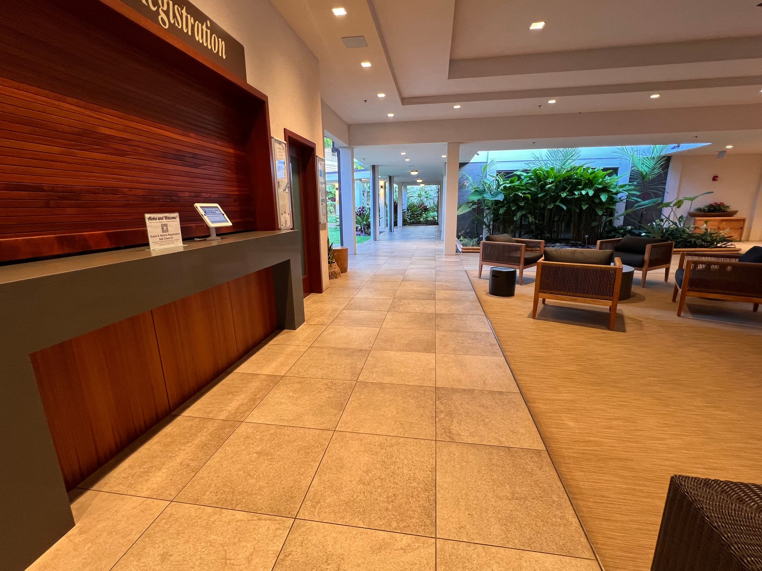Condo in Lahaina · ★4.93 · 1 bedroom · 2 beds · 1 bath - Image 11