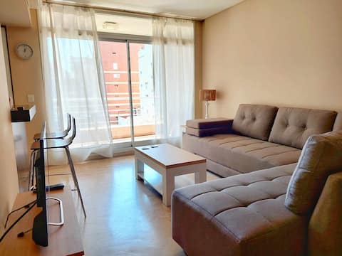 Top Airbnb: Sunny Apartment Palermo Boulevard Cerviño in Palermo